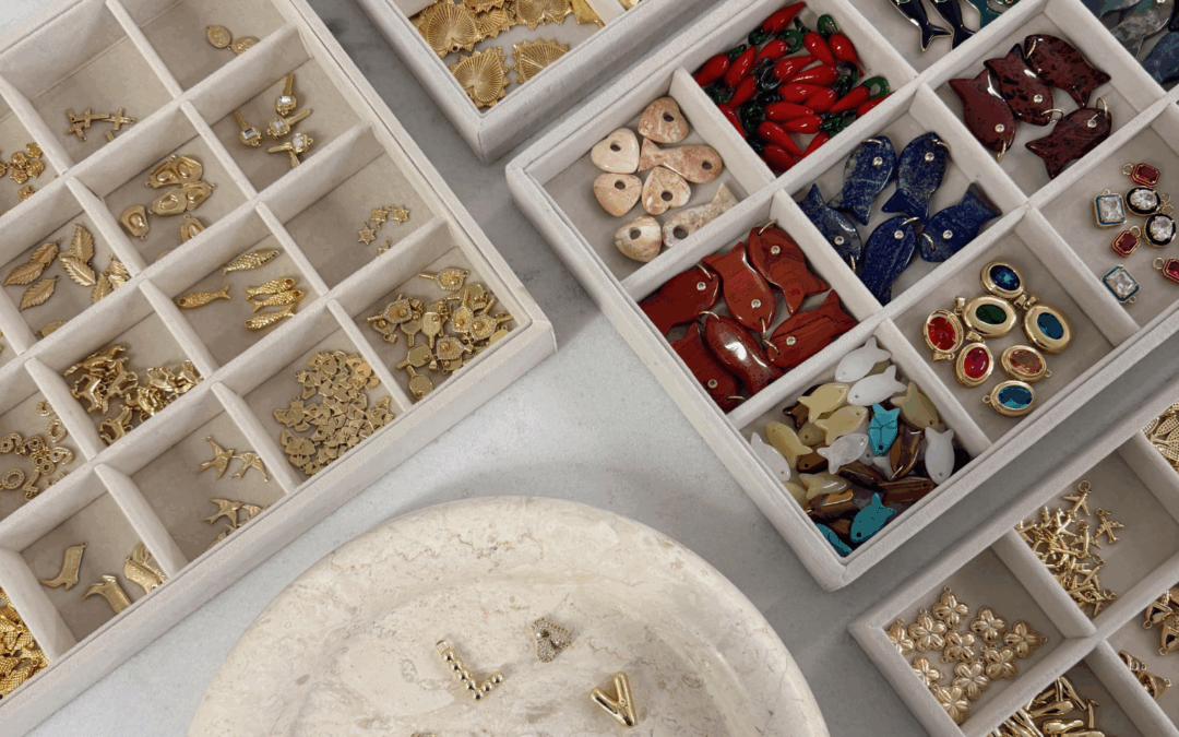 ALV Jewels Presents: Charms + Cheer 🎄 Make-Your-Own Charm Necklace